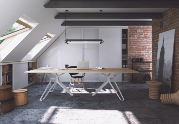 bureau avec porte de placard coulissante blanche mur en brique style loft